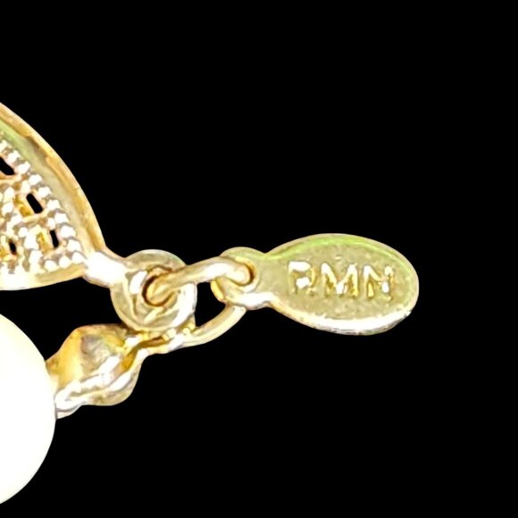 Vintage Roman Jewelry Company RMN Faux Pearl Necklace - Picture 4 of 4